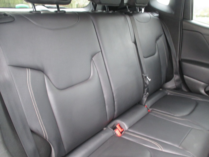 Used Jeep Renegade 2016 for sale - 78062065: Photo 24