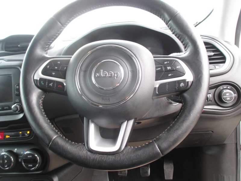 Used Jeep Renegade 2016 for sale - 78062065: Photo 35