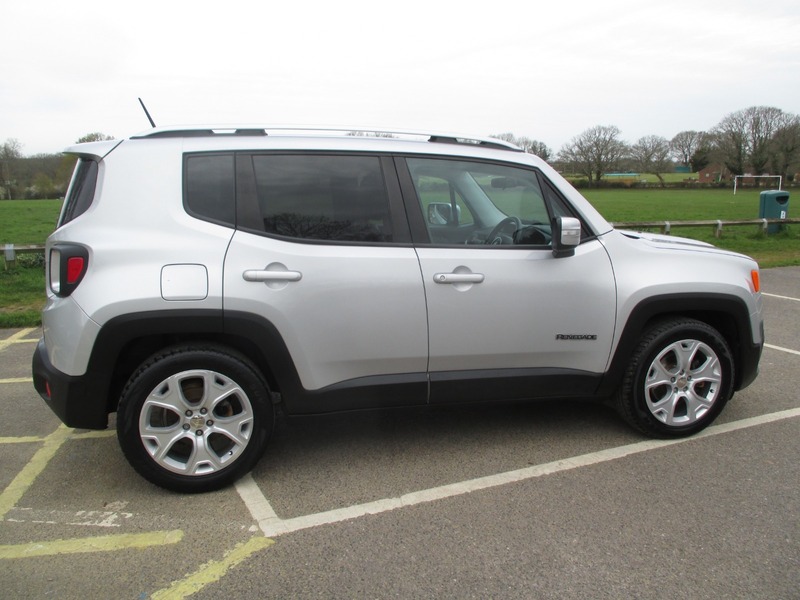 Used Jeep Renegade 2016 for sale - 78062065: Photo 7