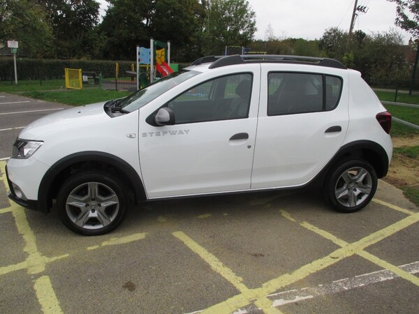 Used Dacia Sandero 2019 for sale - 76256941: Photo 19