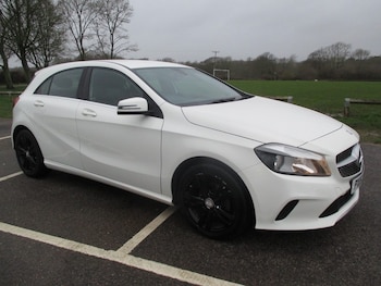 Used Mercedes-Benz A-Class 2016 for sale - 77384903: Photo