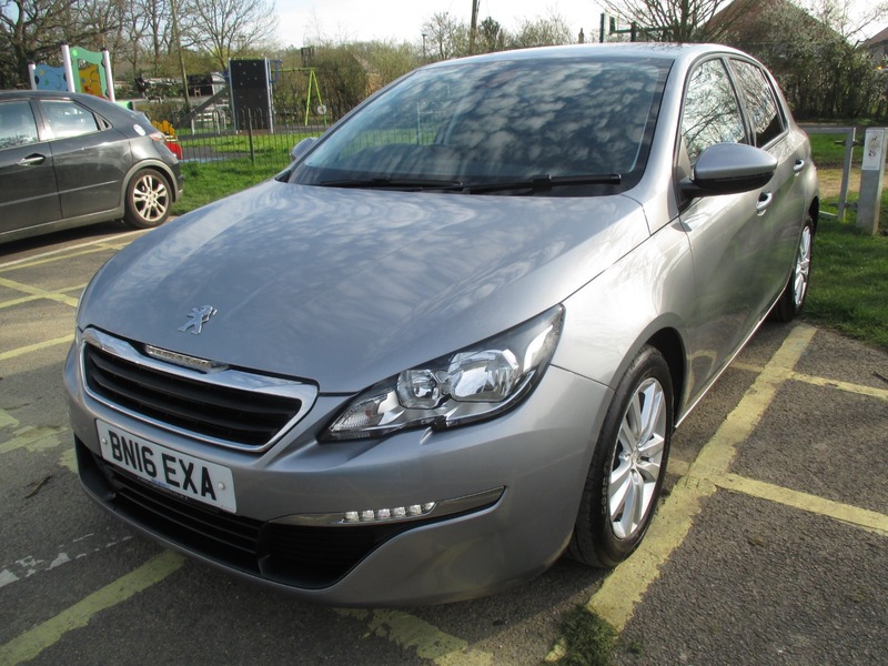 Used Peugeot 308 2016 for sale - 77968118: Photo 17