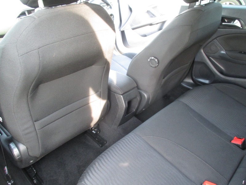 Used Peugeot 308 2016 for sale - 77968118: Photo 26