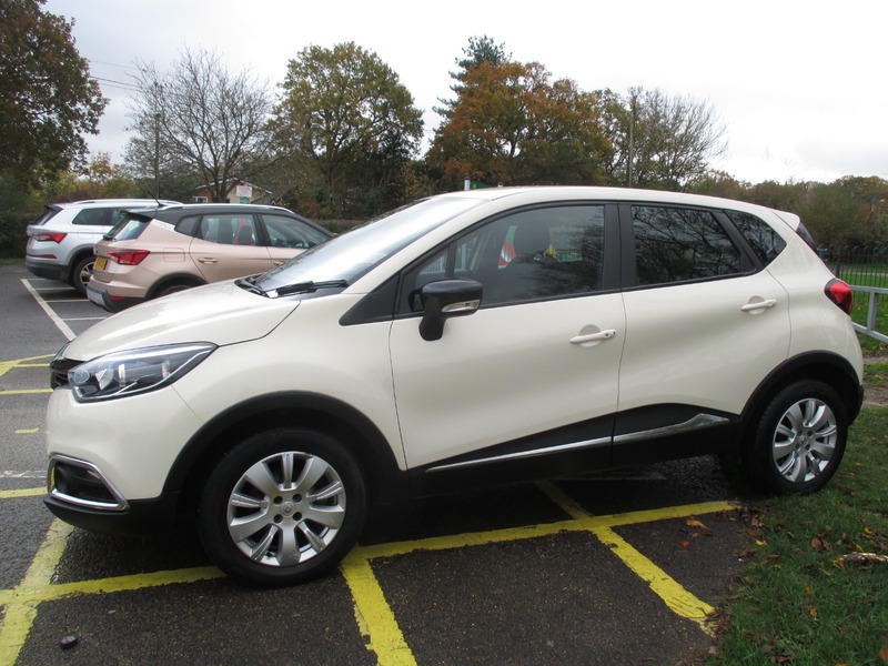 Used Renault Captur 2016 for sale - 76696969: Photo 16
