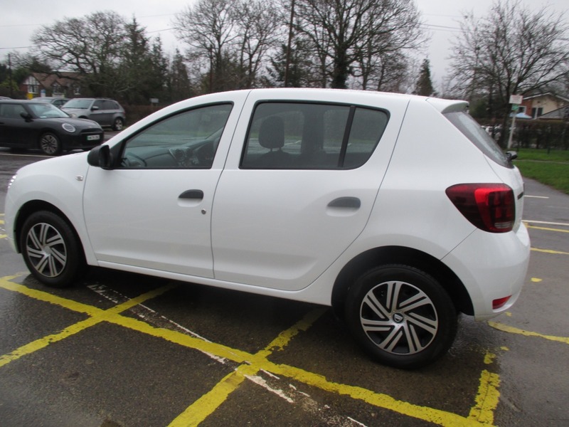 Used Dacia Sandero 2017 for sale - 77189023: Photo 13