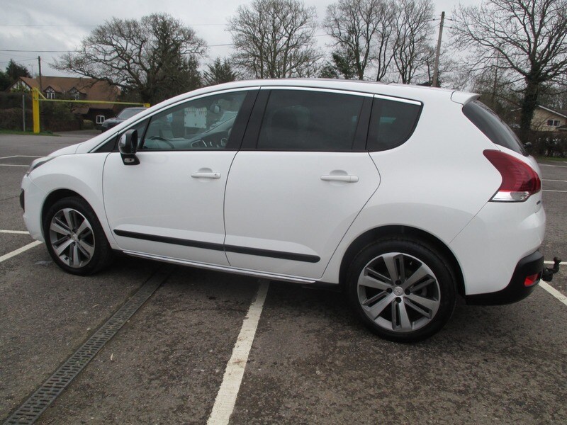 Used Peugeot 3008 2015 for sale - 77494395: Photo 14