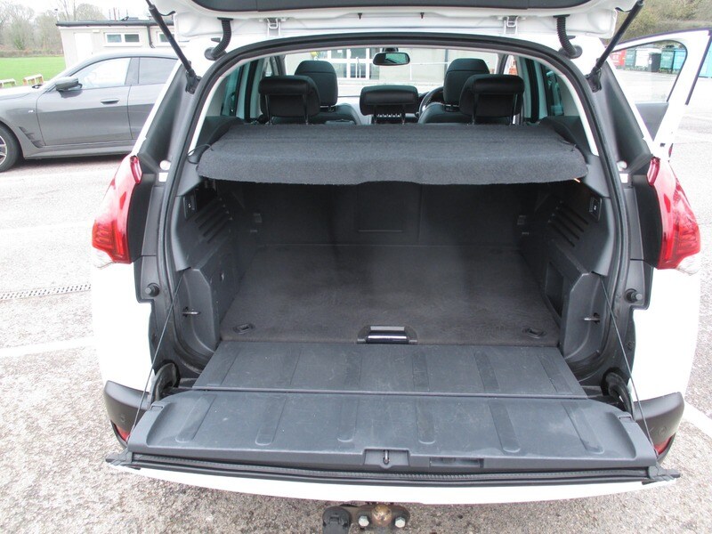 Used Peugeot 3008 2015 for sale - 77494395: Photo 28