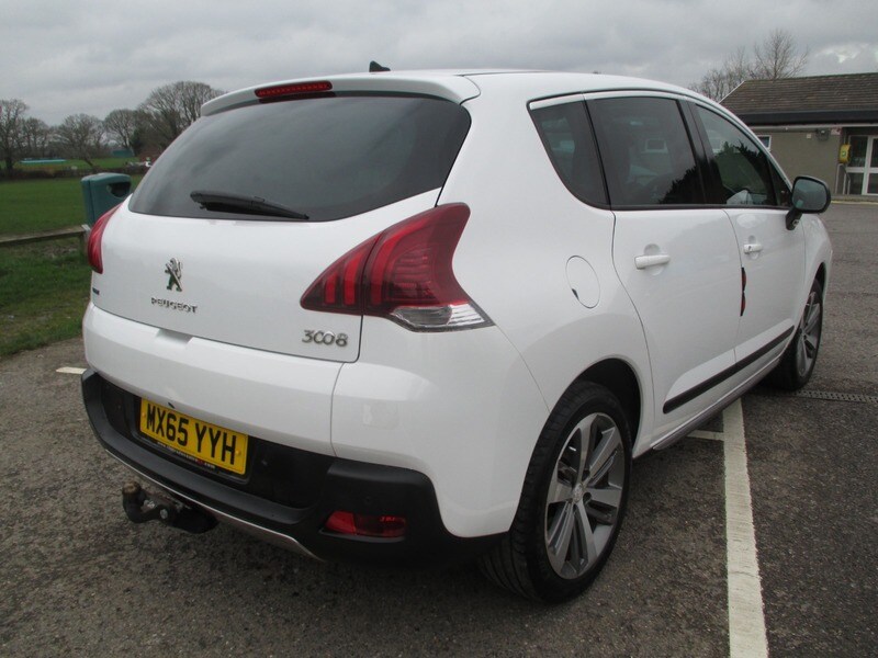 Used Peugeot 3008 2015 for sale - 77494395: Photo 9