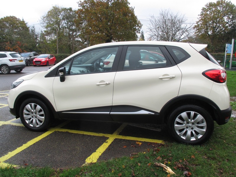 Used Renault Captur 2016 for sale - 76547438: Photo 14