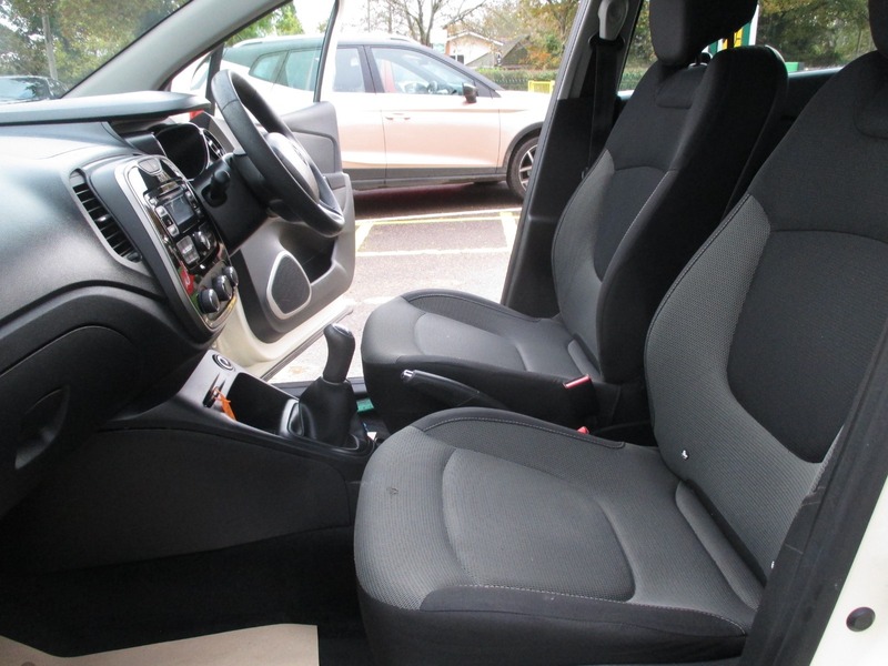 Used Renault Captur 2016 for sale - 76547438: Photo 31