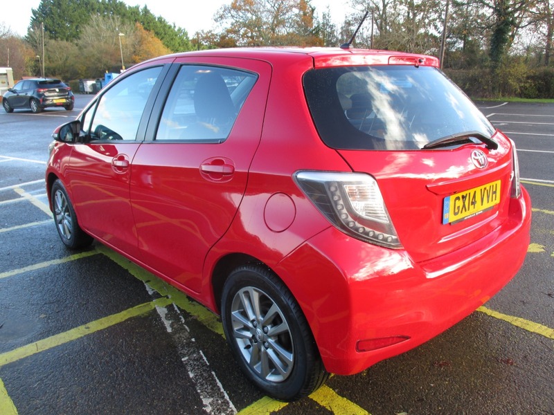 Used Toyota Yaris 2014 for sale - 76768943: Photo 12