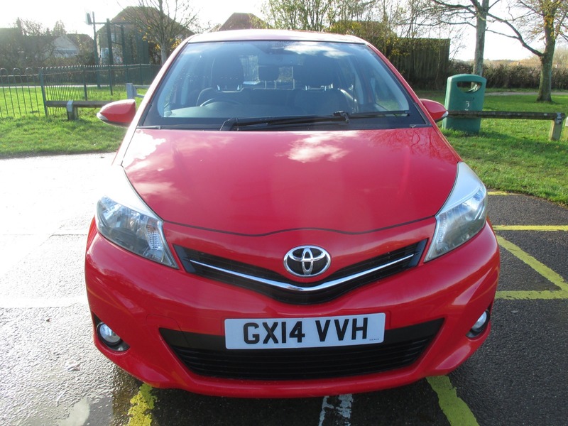Used Toyota Yaris 2014 for sale - 76768943: Photo 19