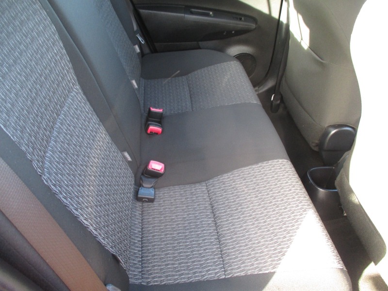 Used Toyota Yaris 2014 for sale - 76768943: Photo 24