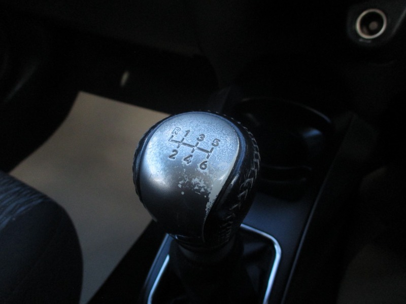 Used Toyota Yaris 2014 for sale - 76768943: Photo 41