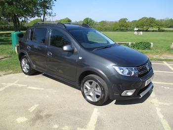 Used Dacia Sandero Stepway 2019 for sale - 78345316: Photo