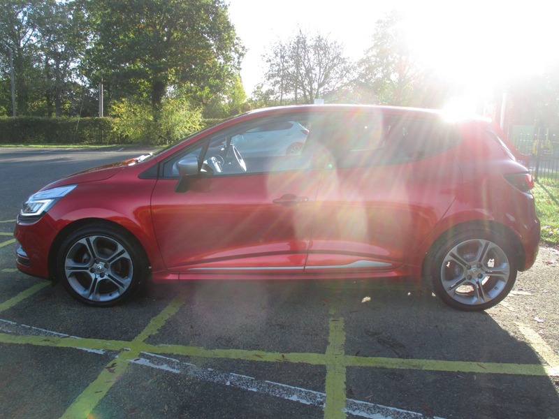 Used Renault Clio 2019 for sale - 76376419: Photo 14