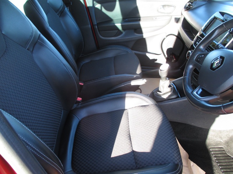 Used Renault Clio 2019 for sale - 76376419: Photo 21
