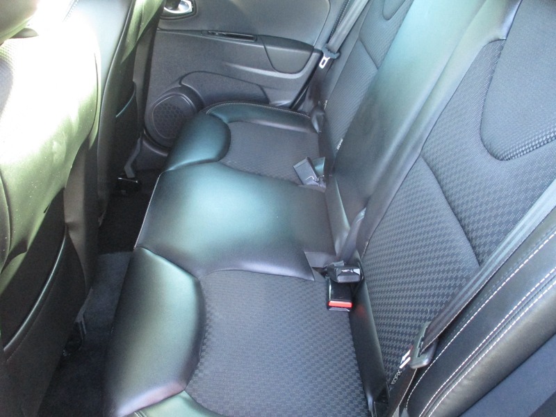 Used Renault Clio 2019 for sale - 76376419: Photo 28