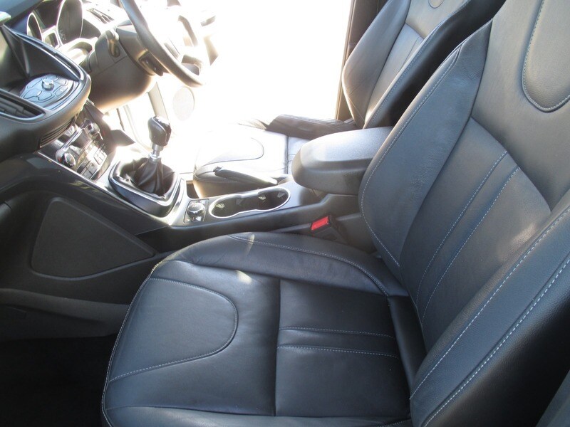 Used Ford Kuga 2016 for sale - 77937550: Photo 34