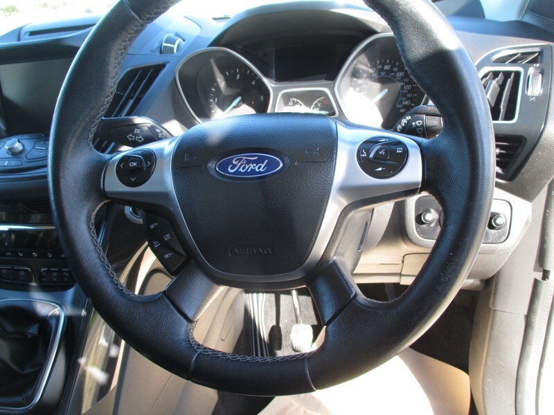 Used Ford Kuga 2016 for sale - 77937550: Photo 37