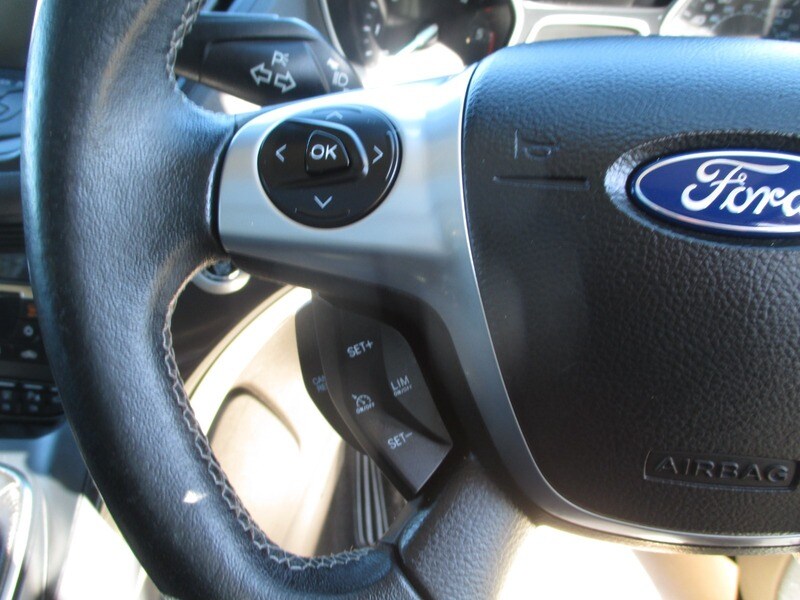 Used Ford Kuga 2016 for sale - 77937550: Photo 39