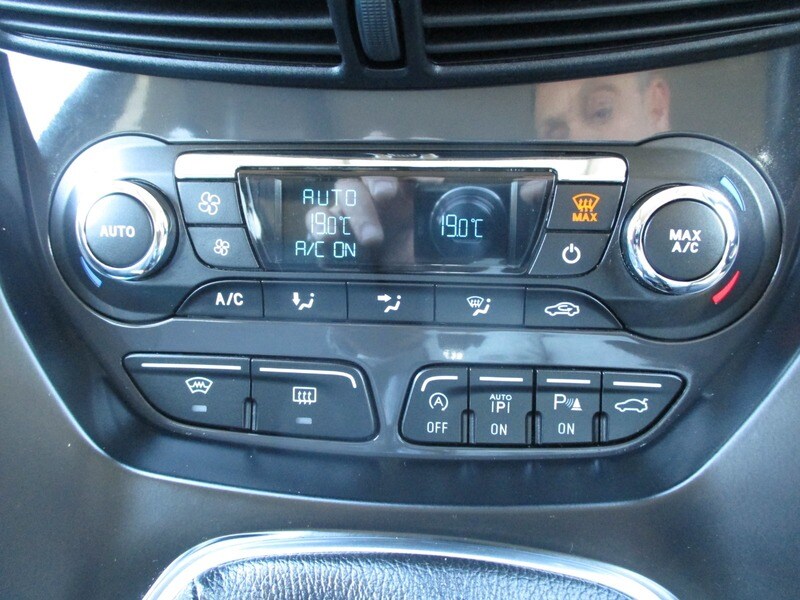 Used Ford Kuga 2016 for sale - 77937550: Photo 43