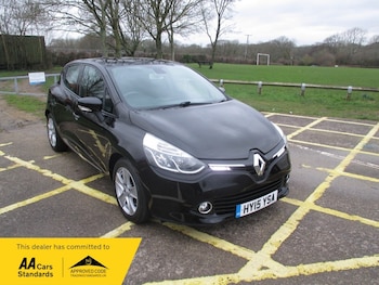 Used Renault Clio 2015 for sale - 77370373: Photo