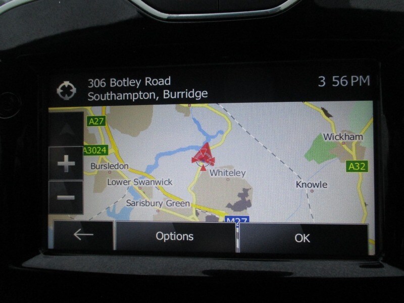 Used Renault Clio 2015 for sale - 77370373: Photo 26