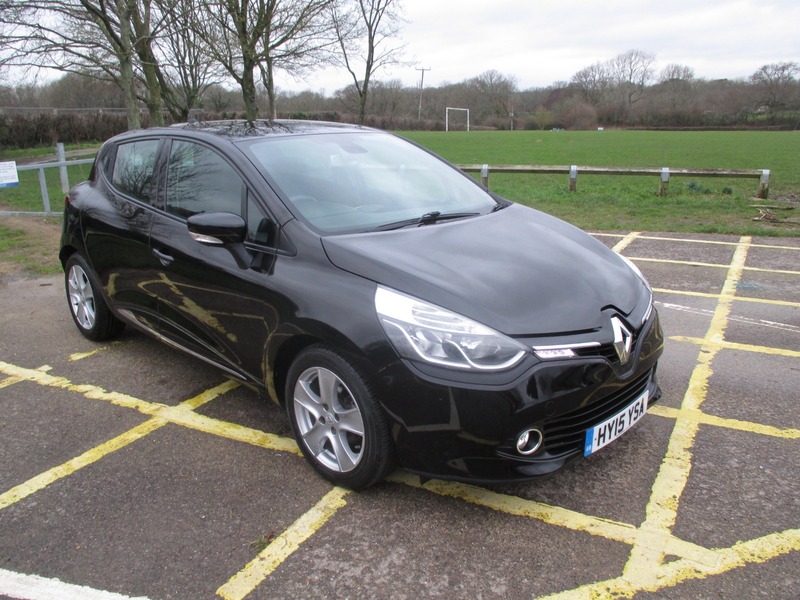 Used Renault Clio 2015 for sale - 77370373: Photo 3