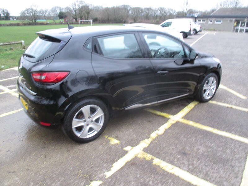 Used Renault Clio 2015 for sale - 77370373: Photo 9