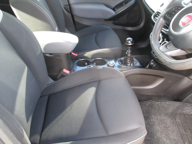 Used Fiat 500X 2015 for sale - 76368385: Photo 21