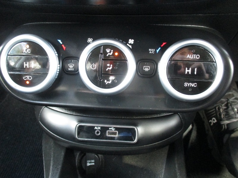 Used Fiat 500X 2015 for sale - 76368385: Photo 41