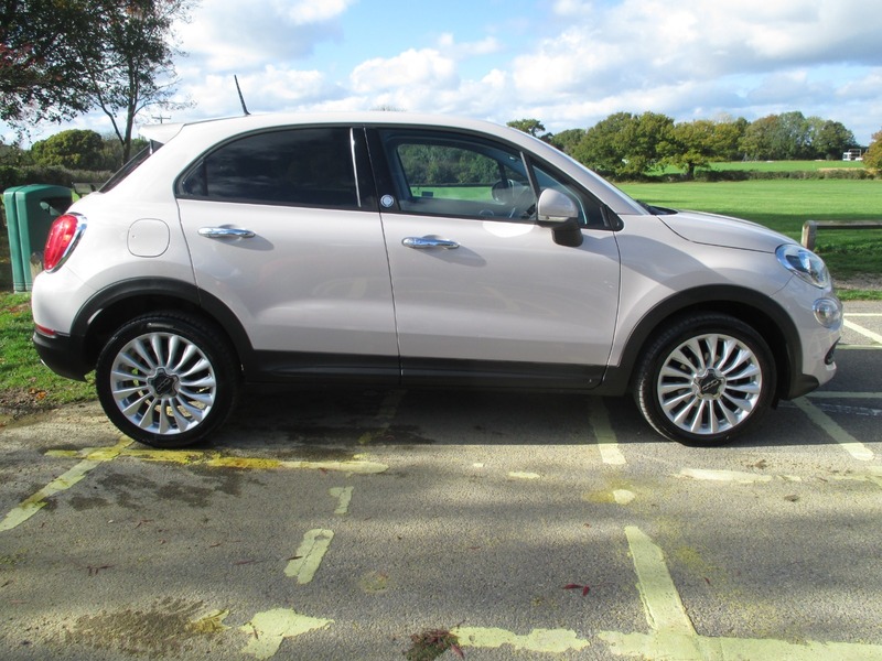 Used Fiat 500X 2015 for sale - 76368385: Photo 5