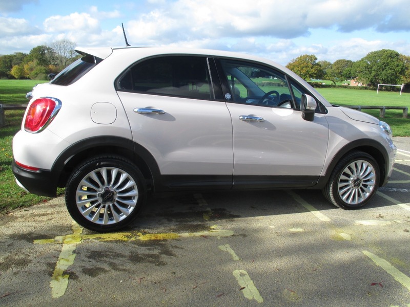 Used Fiat 500X 2015 for sale - 76368385: Photo 6