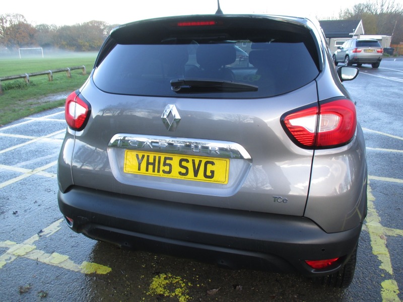 Used Renault Captur 2015 for sale - 76798955: Photo 10