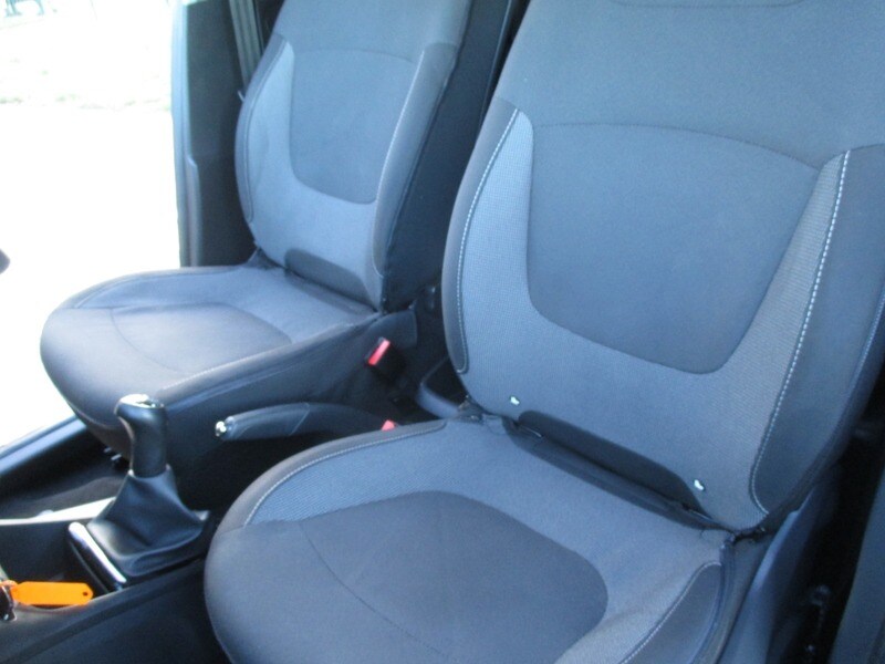 Used Renault Captur 2015 for sale - 76798955: Photo 33