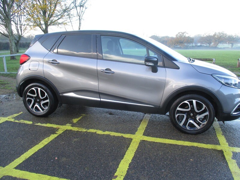 Used Renault Captur 2015 for sale - 76798955: Photo 5