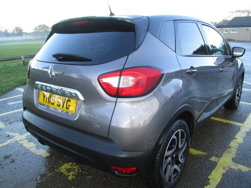 Used Renault Captur 2015 for sale - 76798955: Photo 9
