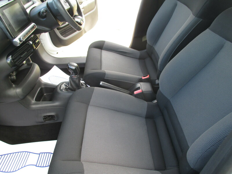 Used Citroen C4 Cactus 2015 for sale - 76696968: Photo 32