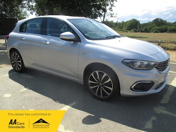 Used Fiat Tipo 2017 for sale - 79371327: Photo