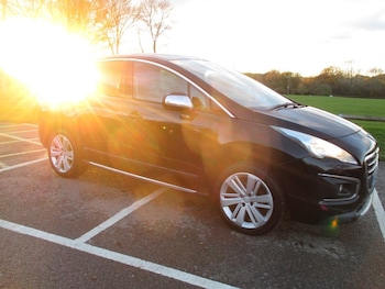 Used Peugeot 3008 2015 for sale - 76696976: Photo