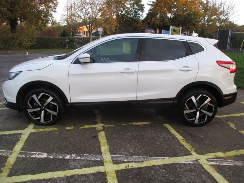 Used Nissan Qashqai 2014 for sale - 76497034: Photo 16