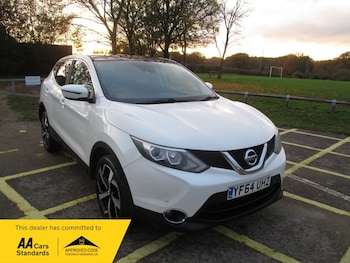 Used Nissan Qashqai 2014 for sale - 76497034: Photo