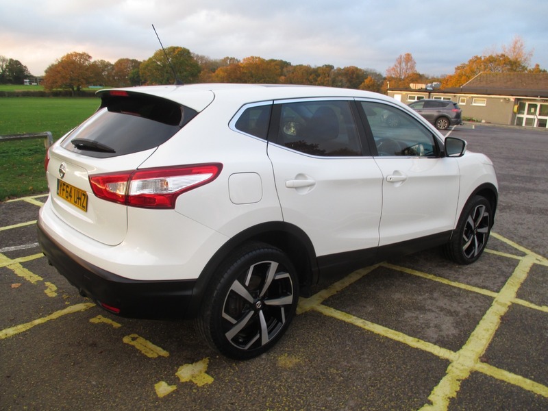 Used Nissan Qashqai 2014 for sale - 76497034: Photo 9