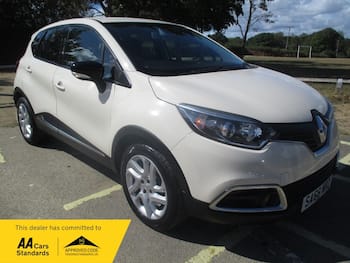 Used Renault Captur 2016 for sale - 79667749: Photo