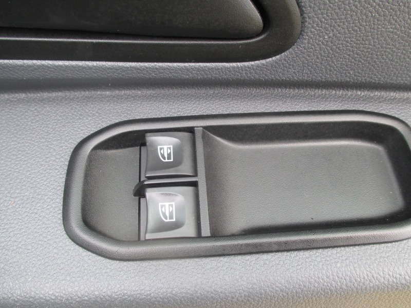 Used Dacia Duster 2018 for sale - 77080669: Photo 32