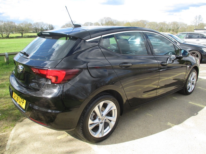 Used Vauxhall Astra 2018 for sale - 78062064: Photo 8