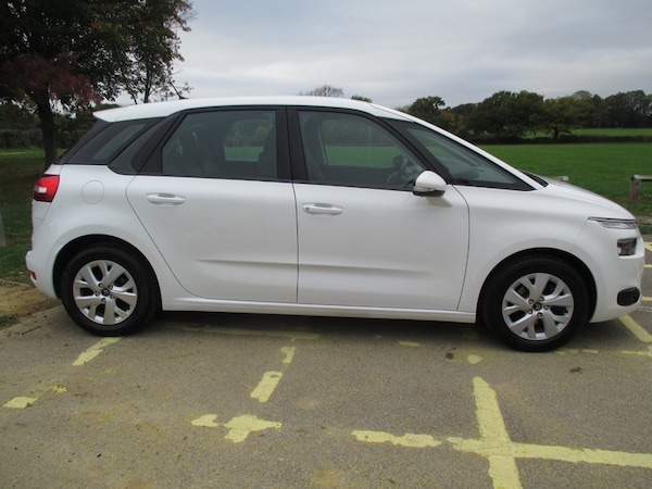 Used Citroen C4 Picasso 2014 for sale - 76267569: Photo 5