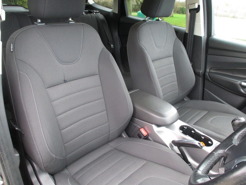 Used Ford Kuga 2016 for sale - 76696959: Photo 25