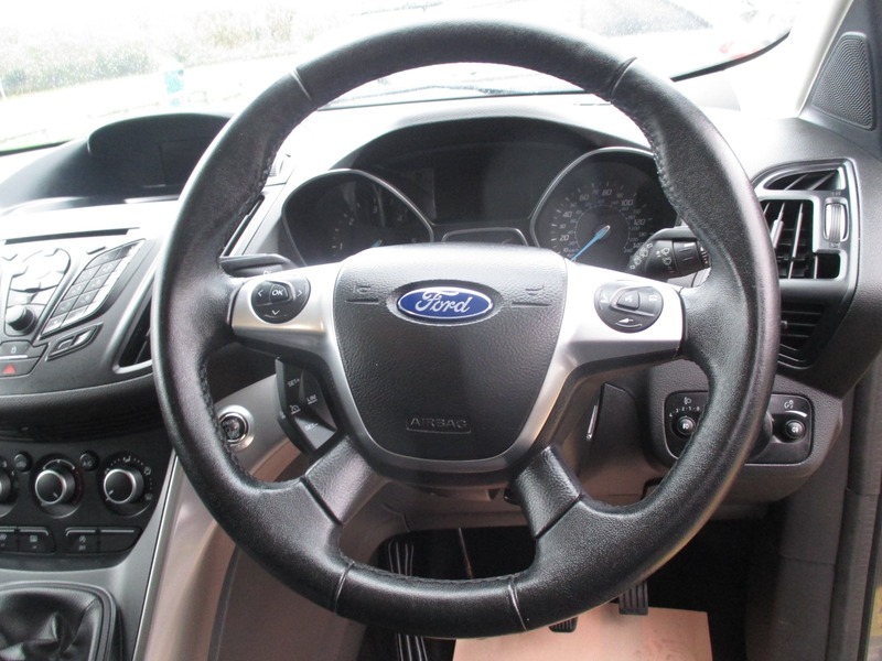 Used Ford Kuga 2016 for sale - 76696959: Photo 40